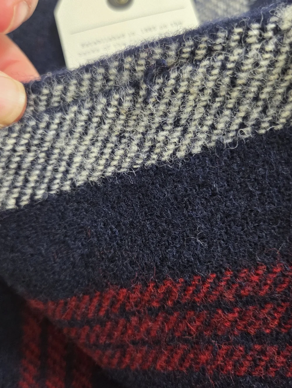 Fairbault Woolen Mills New Fariba Inifinity Scarf Navy Stripe New Wool Cozy